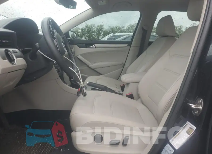 1VWSA7A33MC004648 Photo# 7