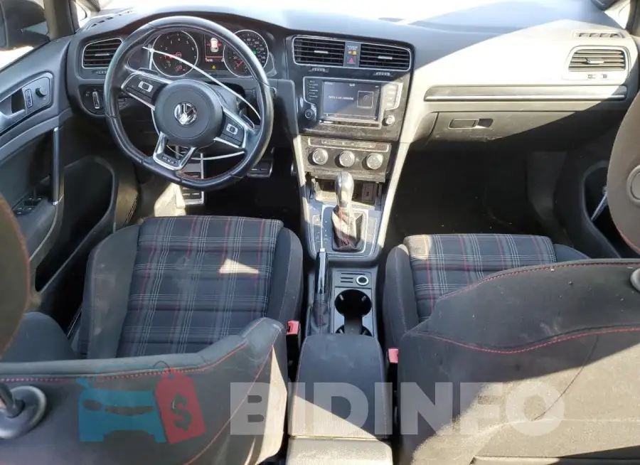 3VW4T7AU4HM063580 Photo# 8
