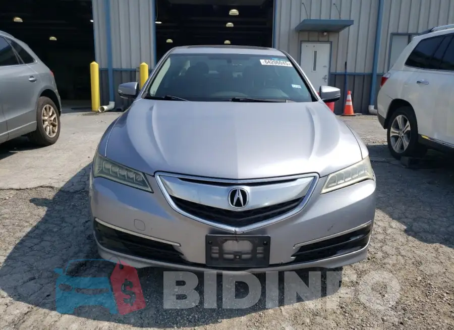 19UUB2F34GA002641 Photo# 5