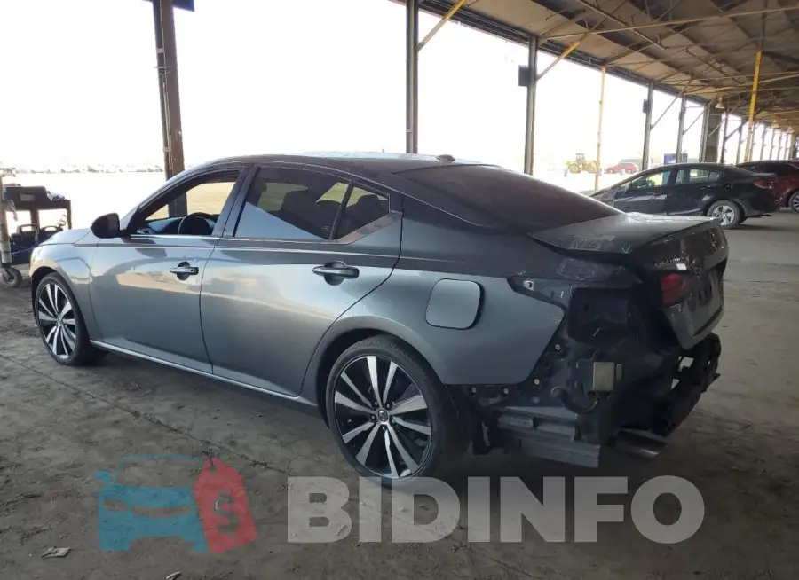 1N4BL4CV3KC258308 Photo# 2