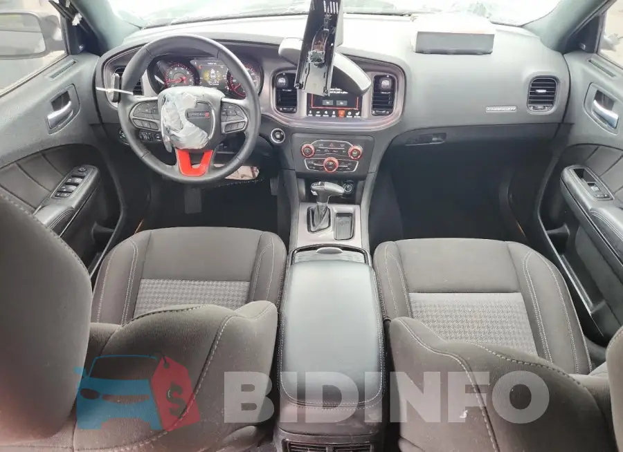 2C3CDXJG1PH517243 Photo# 8