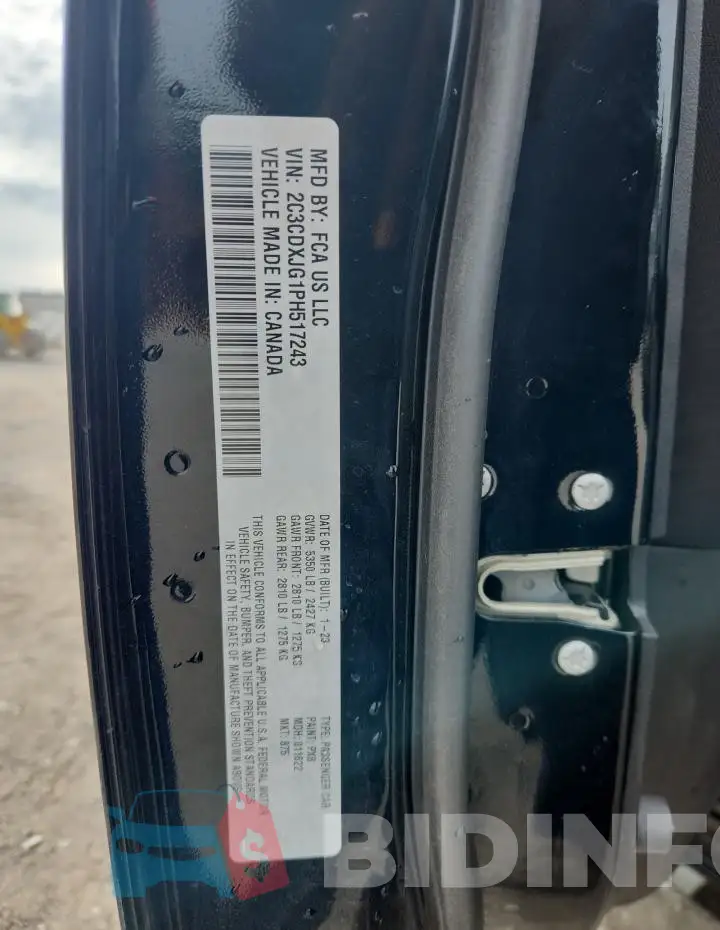 2C3CDXJG1PH517243 Photo# 13