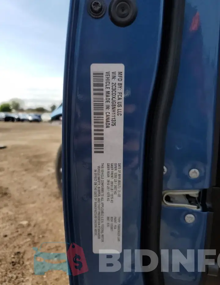 2C3CDXJG8NH111375 Photo# 12