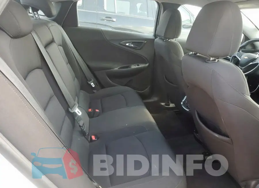 1G1ZD5ST4JF181014 Photo# 10