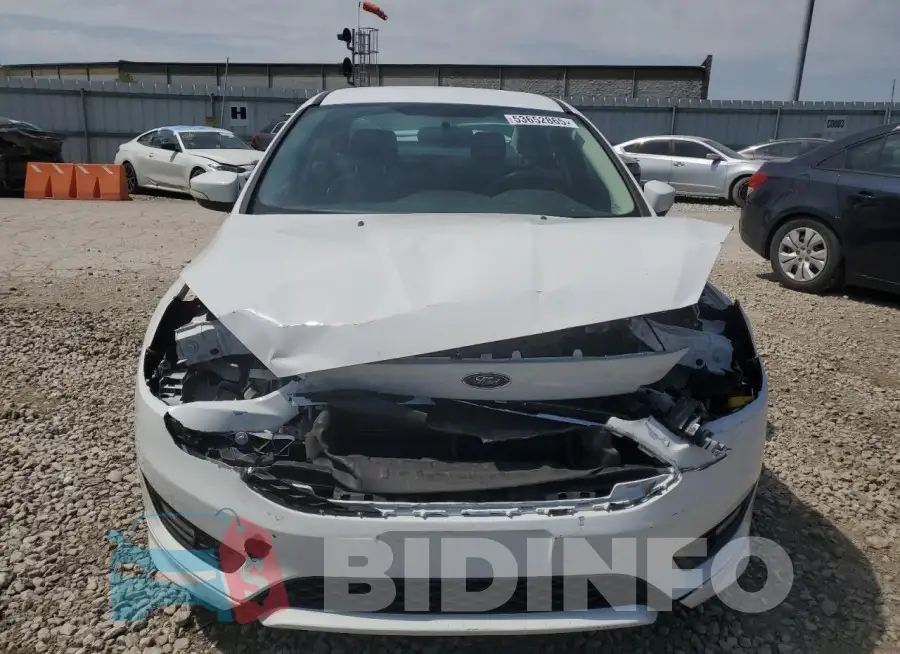 1FADP3F21GL230815 Photo# 5