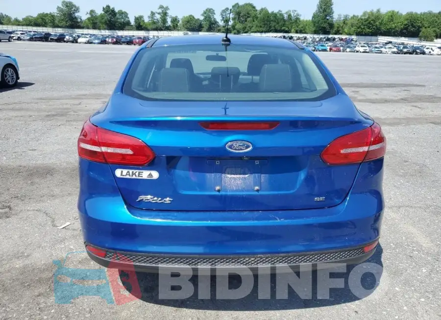 1FADP3F22JL214176 Photo# 6