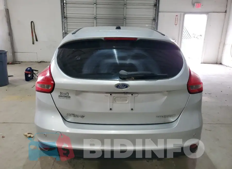 1FADP3N22JL240519 Photo# 6