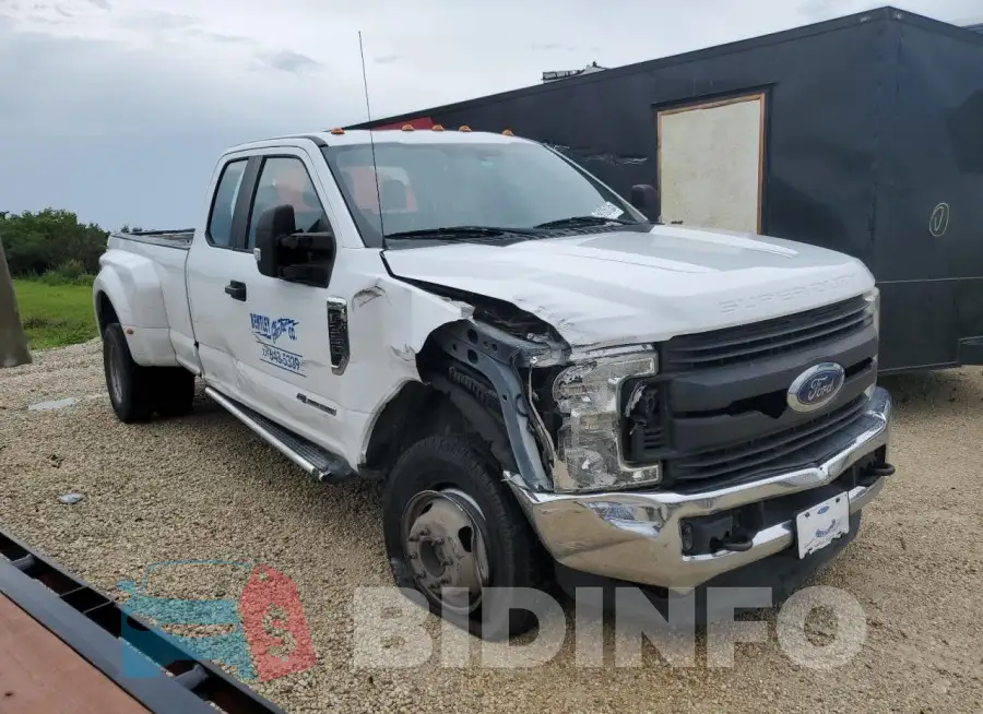1FT8X3DT7JEB57209 Photo# 4