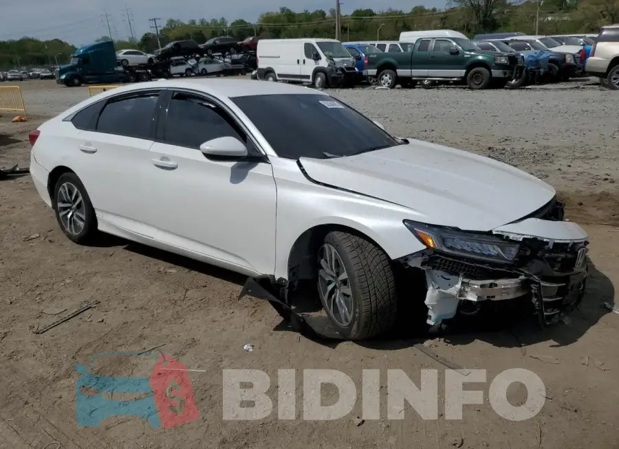 1HGCV3F16MA010033 Photo# 4