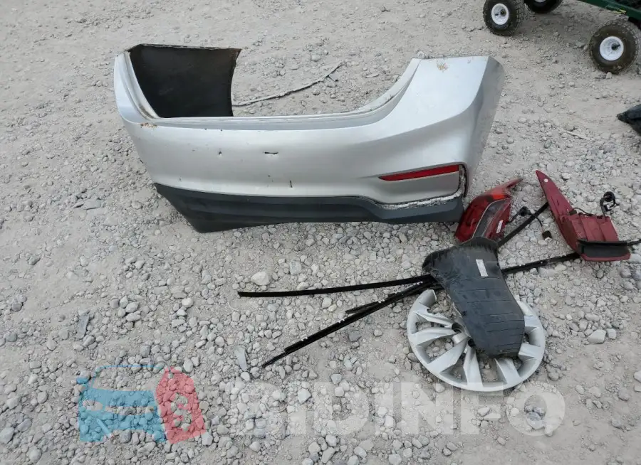 3KPC24A67LE113733 Photo# 12