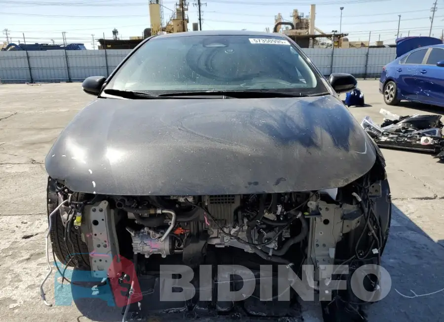 JTDBCMFE3R3046105 Photo# 5