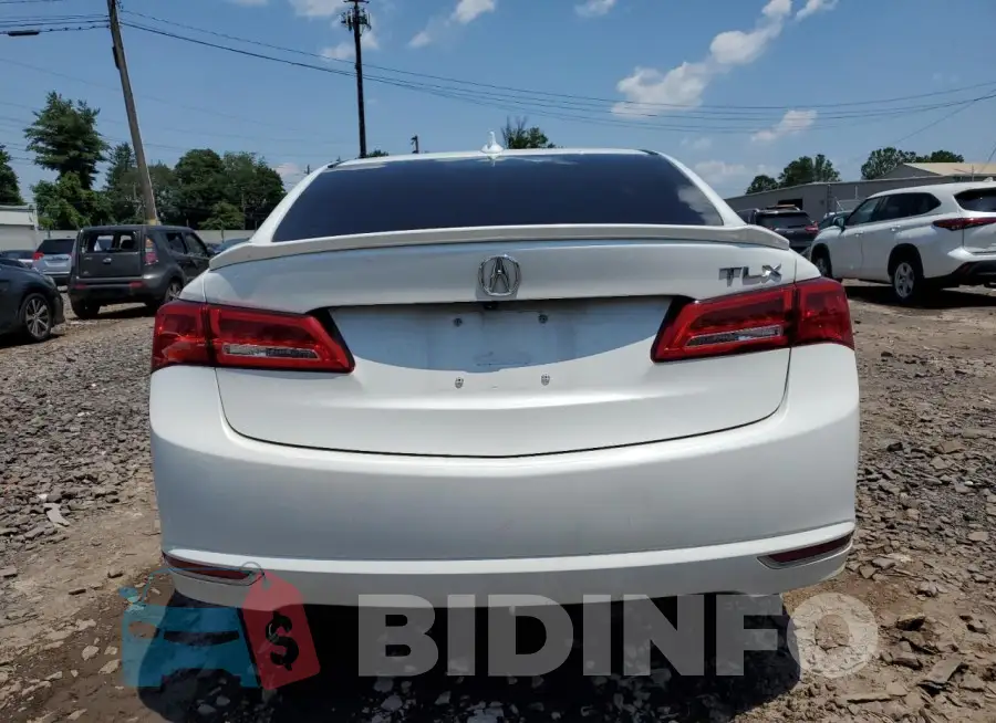 19UUB1F50JA003806 Photo# 6