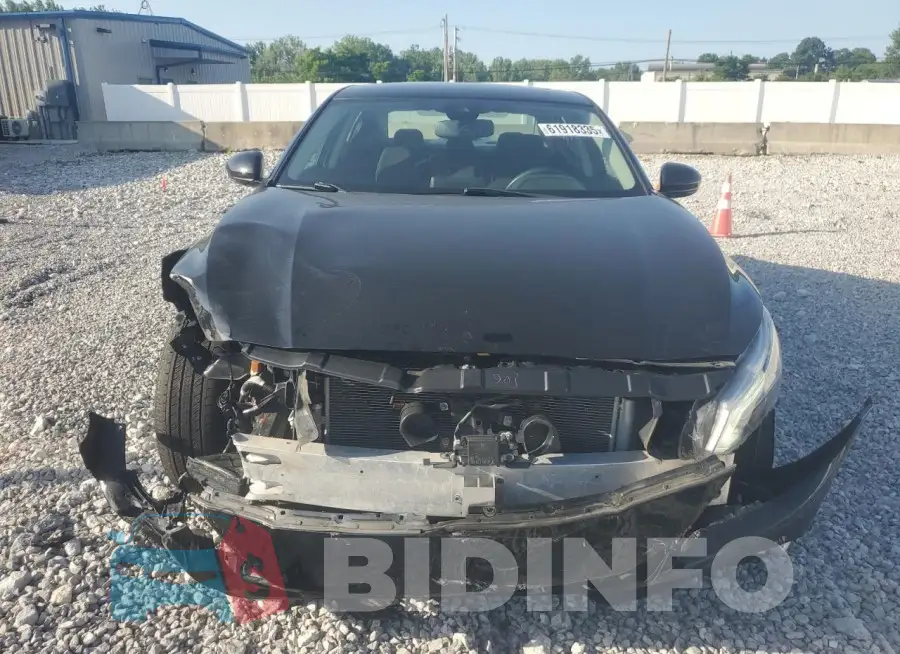 1N4BL4DV6KC185465 Photo# 5
