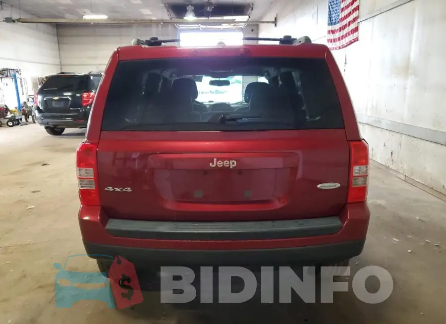 1C4NJRFB6GD692896 Photo# 6