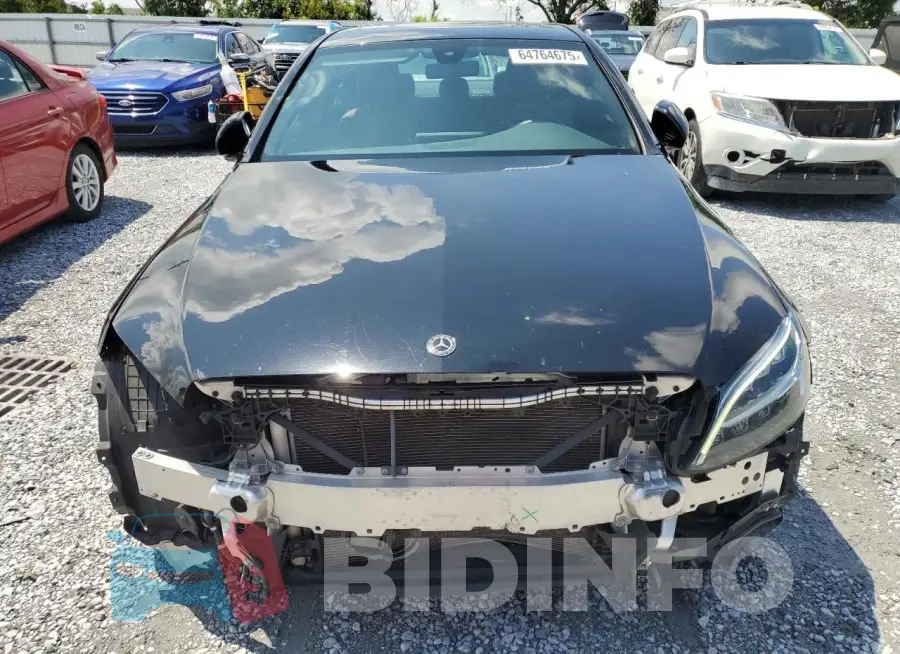 55SWF8DB9KU297937 Photo# 5