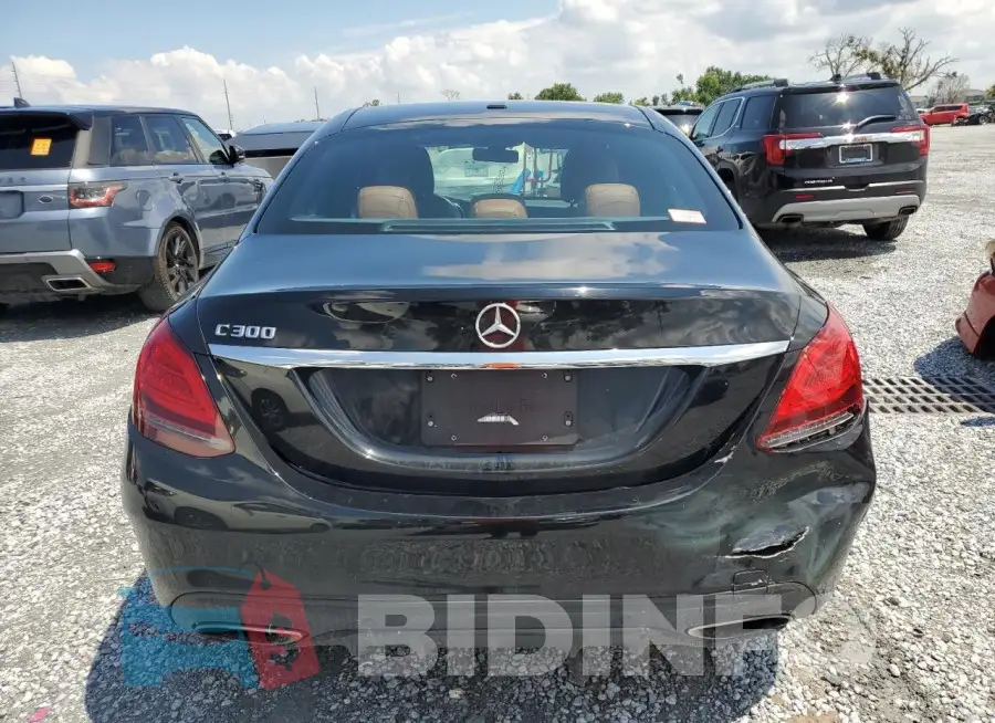 55SWF8DB9KU297937 Photo# 6