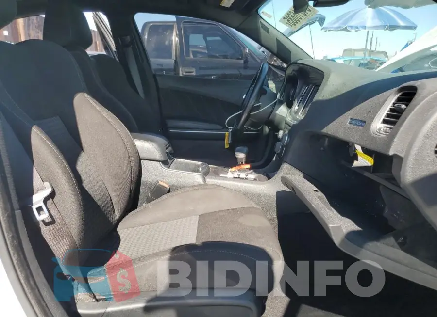 2C3CDXHG8LH187746 Photo# 7