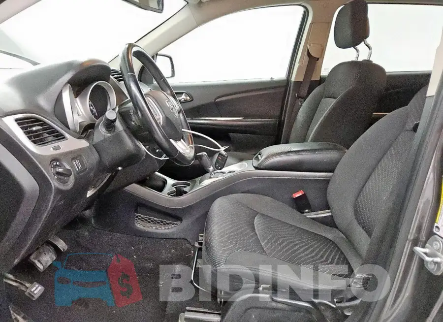 3C4PDCAB3JT507810 Photo# 7