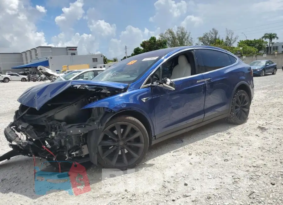 5YJXCDE2XLF285853 Photo# 1
