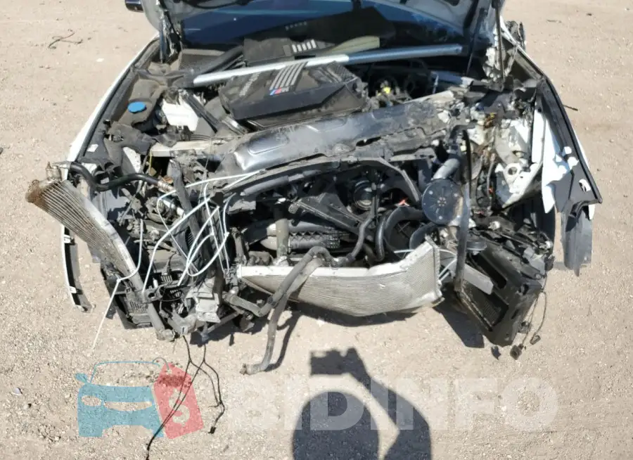 5YMUJ0C04LLA99803 Photo# 12