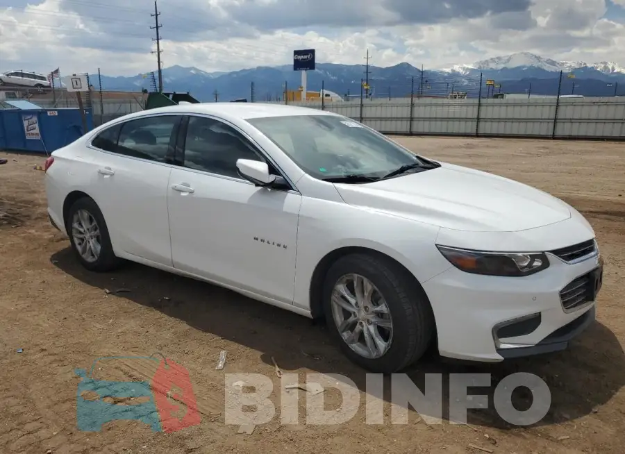 1G1ZD5STXJF228143 Photo# 4