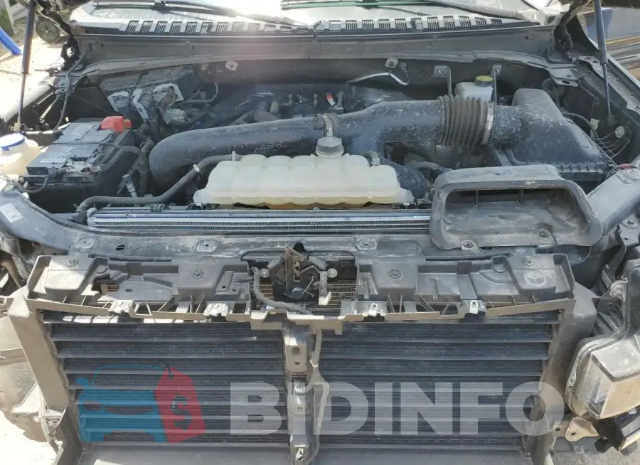 1FMJU2A82REA42075 Photo# 12