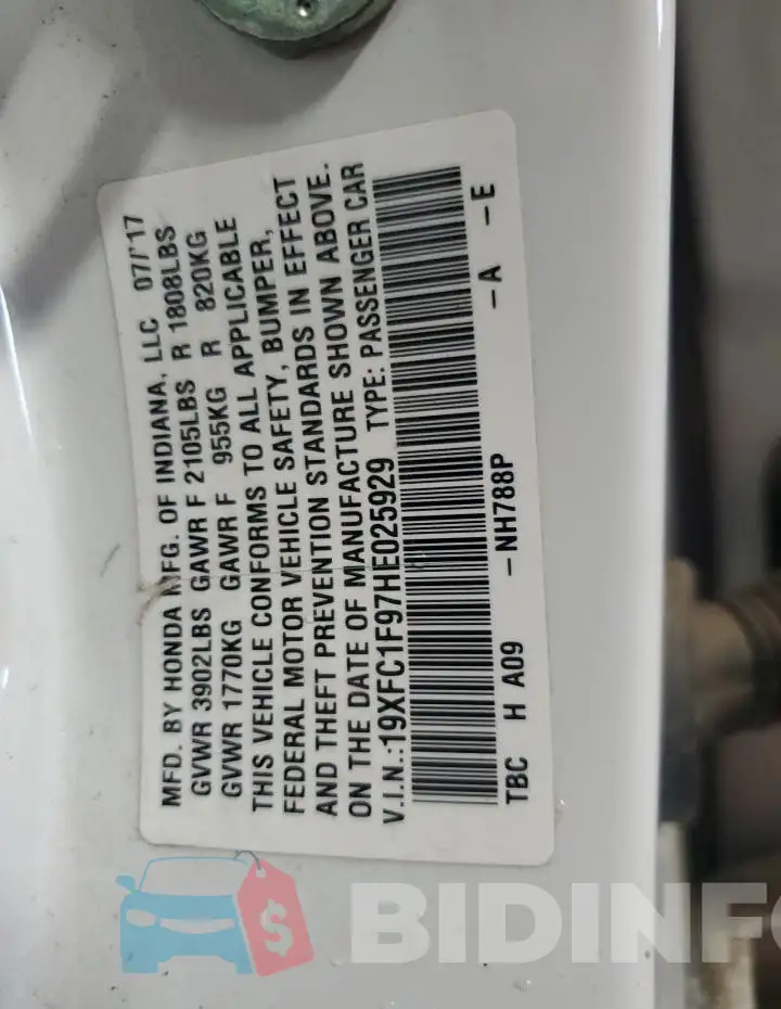 19XFC1F97HE025929 Photo# 12