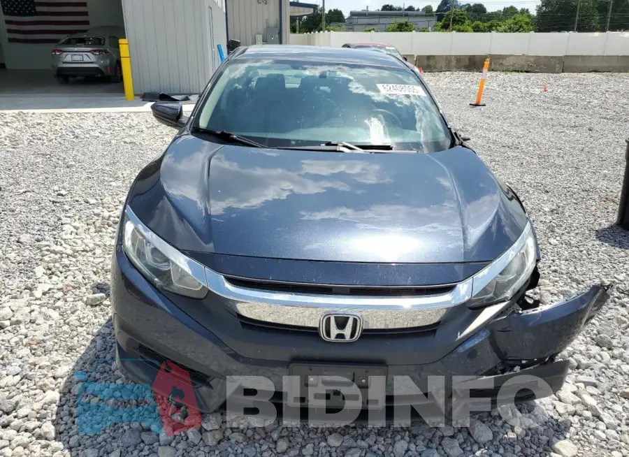 19XFC2F57HE037887 Photo# 5