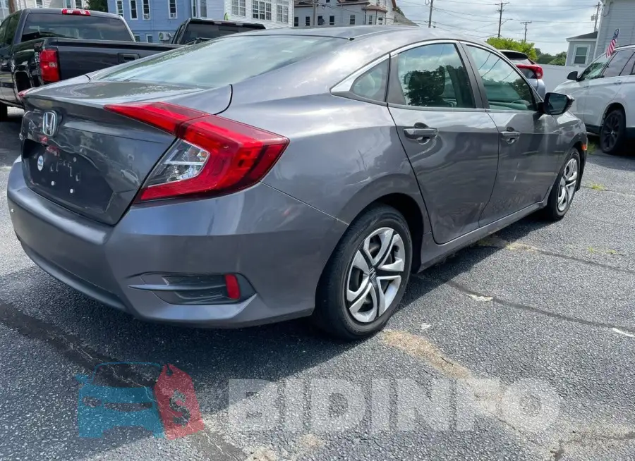19XFC2F58HE208162 Photo# 4