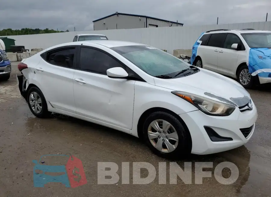 5NPDH4AE6GH665025 Photo# 4