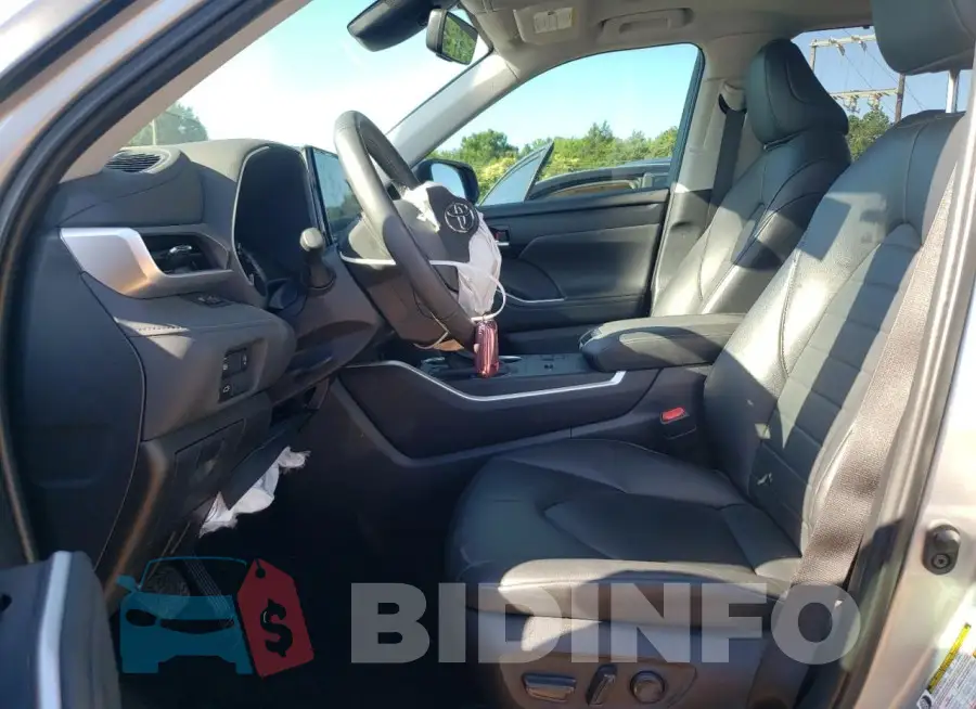 5TDKDRAH1RS540537 Photo# 7