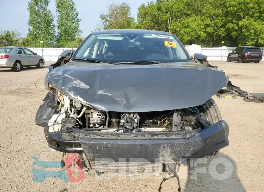 1VWBT7A36HC027132 Photo# 5