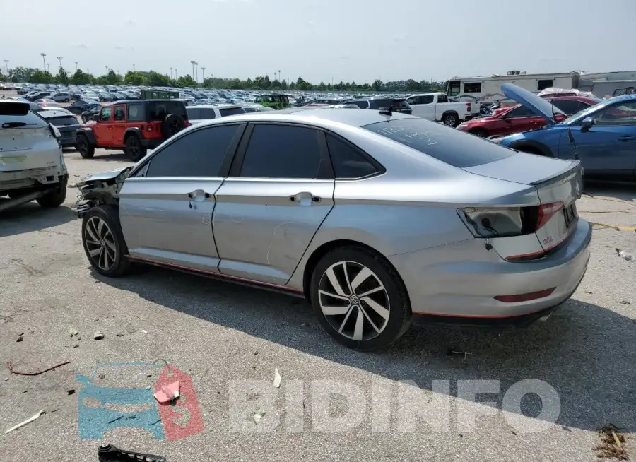 3VW6T7BU4KM195897 Photo# 2