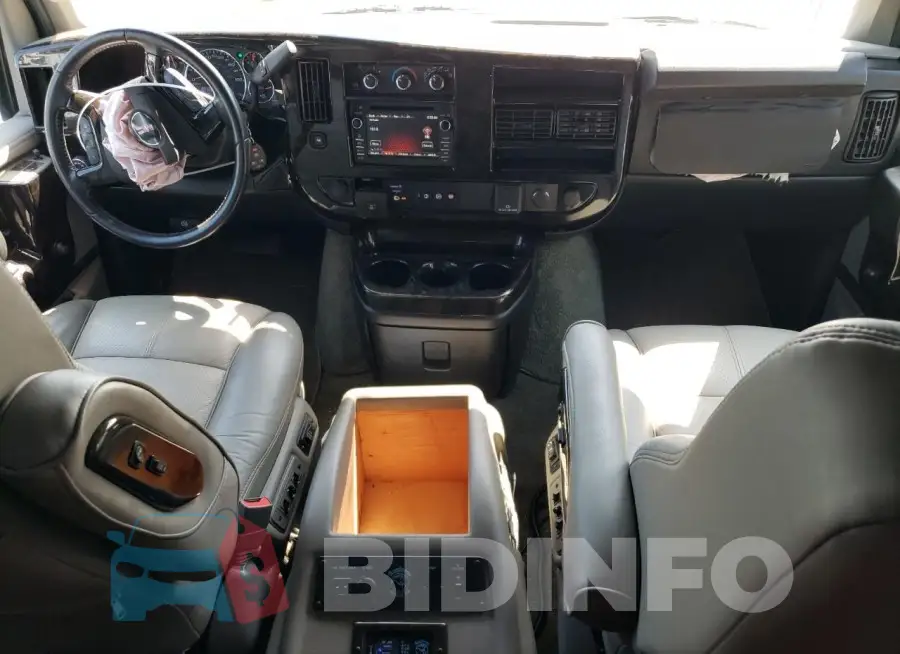 1GTW7BFGXJ1281886 Photo# 8
