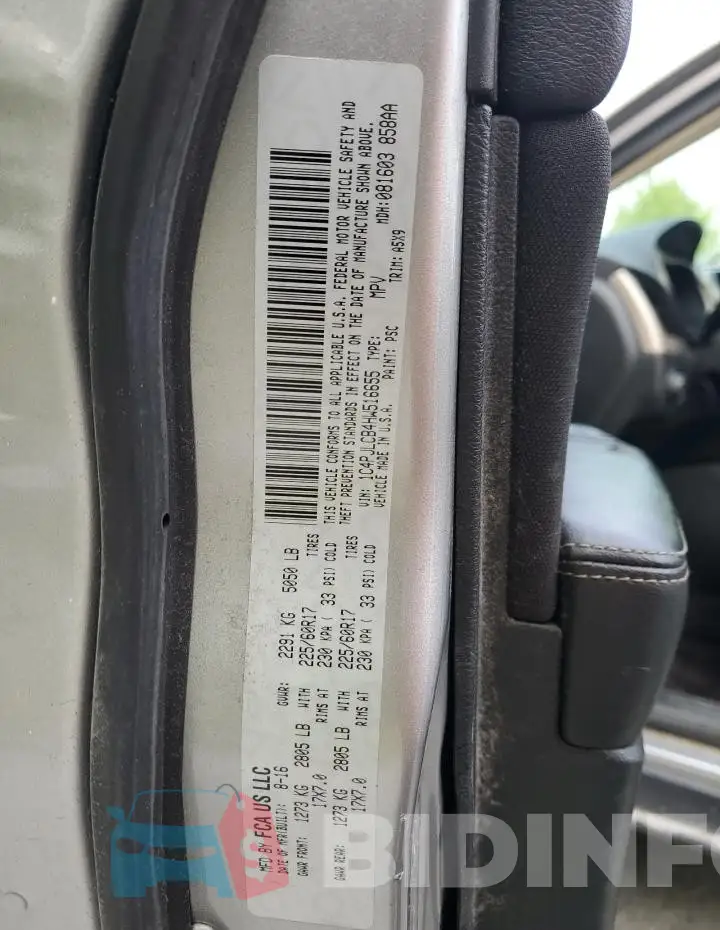 1C4PJLCB4HW516655 Photo# 13