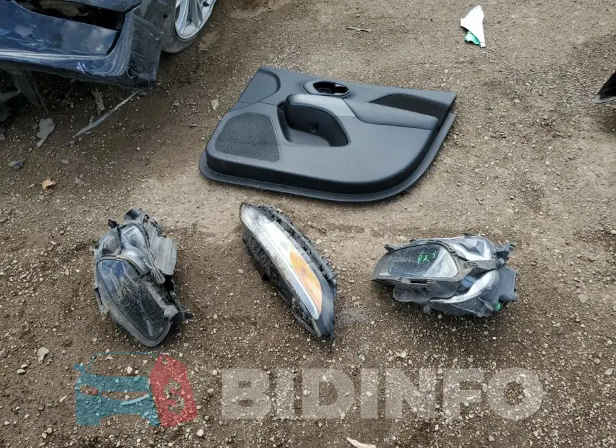 1C4PJMAB4GW203807 Photo# 12
