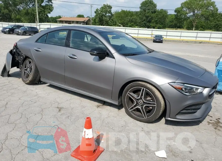 W1K5J4HB8MN226060 Photo# 4