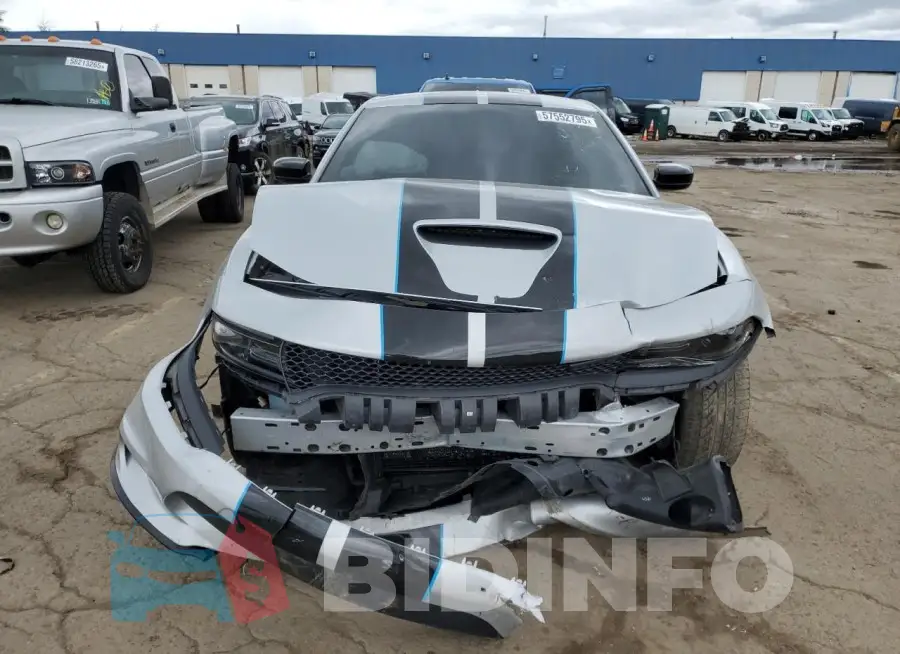 2C3CDXHG1LH190746 Photo# 5