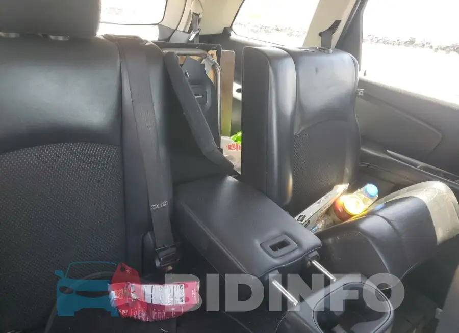 3C4PDCGG3JT466985 Photo# 11