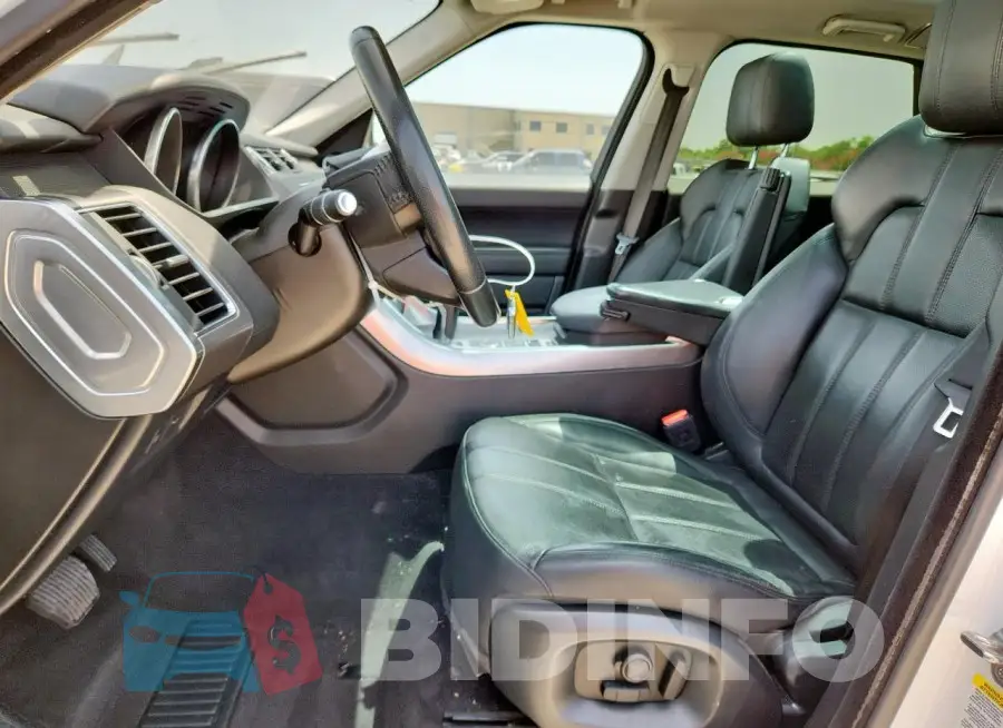 SALWG2FV9HA669757 Photo# 7