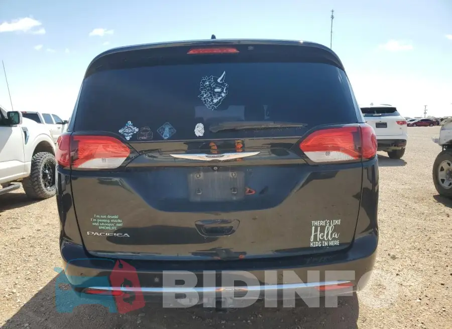 2C4RC1EG8HR541146 Photo# 6