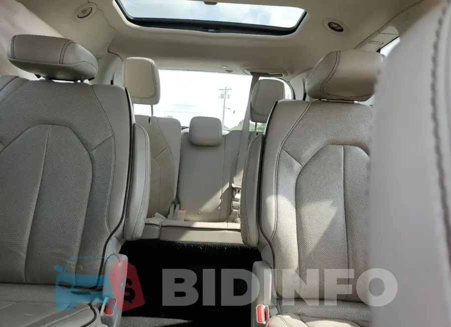 2C4RC1GG3LR280675 Photo# 10