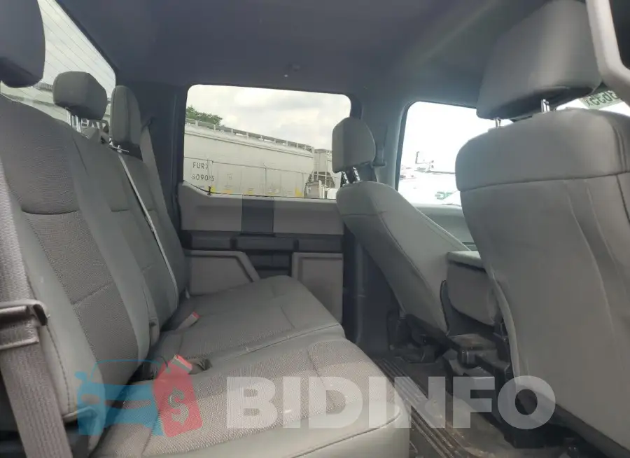 1FT7W2B66JEB27124 Photo# 10