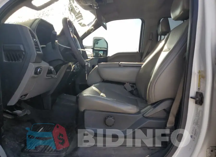 1FT7W2BT9JEB31271 Photo# 7