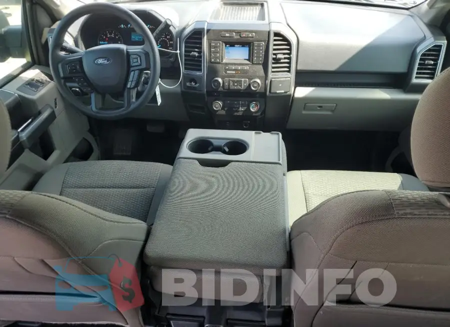 1FTEW1CP4JKE20952 Photo# 8 1FTEW1CP4JKE20952 Photo# 8