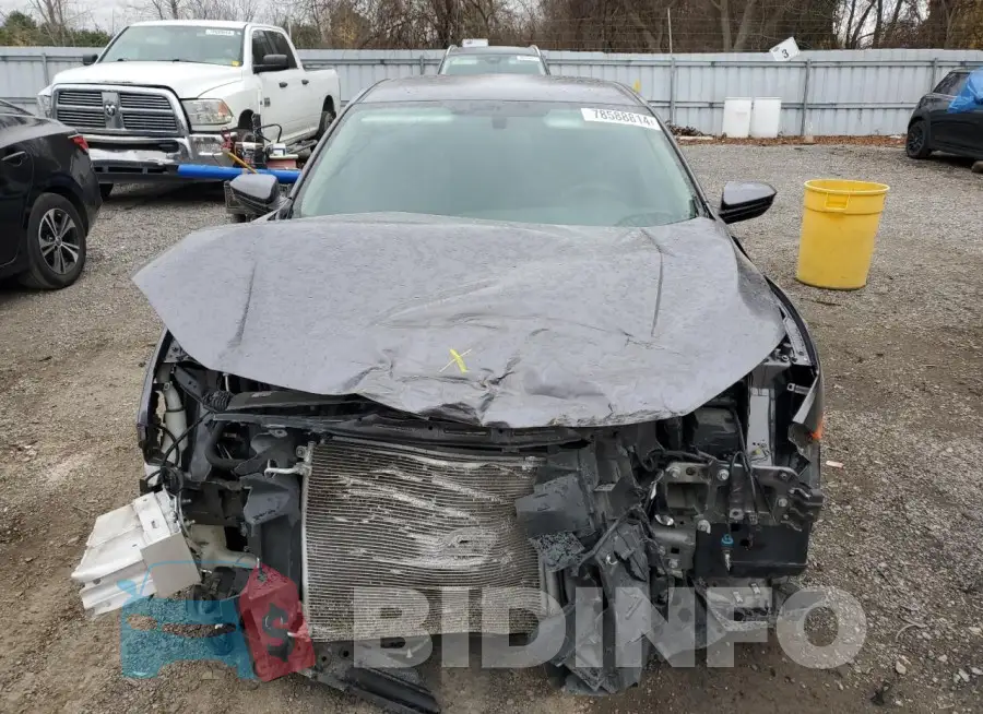 19XFC2F52HE057335 Photo# 5