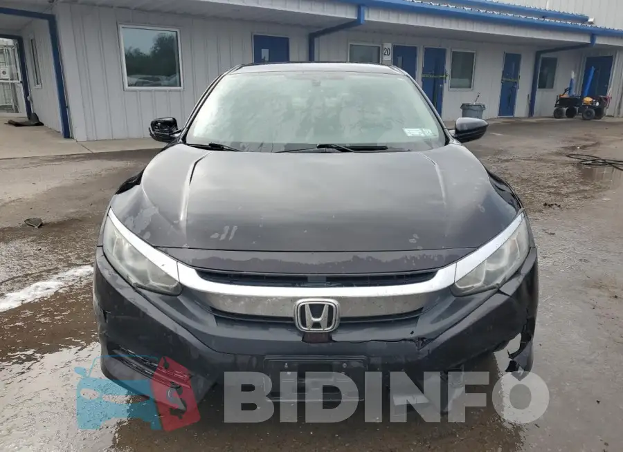 19XFC2F56GE212029 Photo# 5