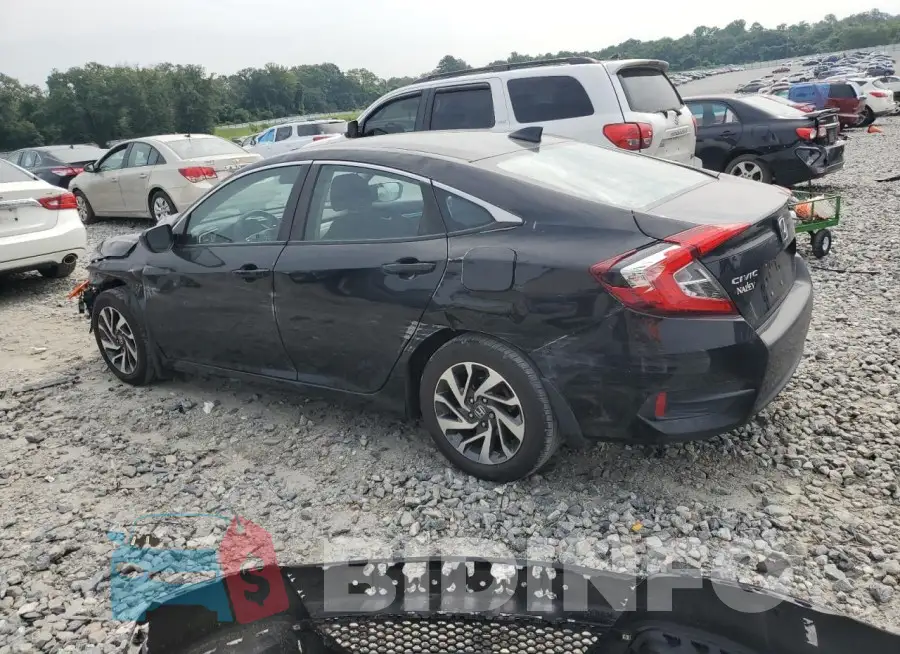 19XFC2F72HE060298 Photo# 2