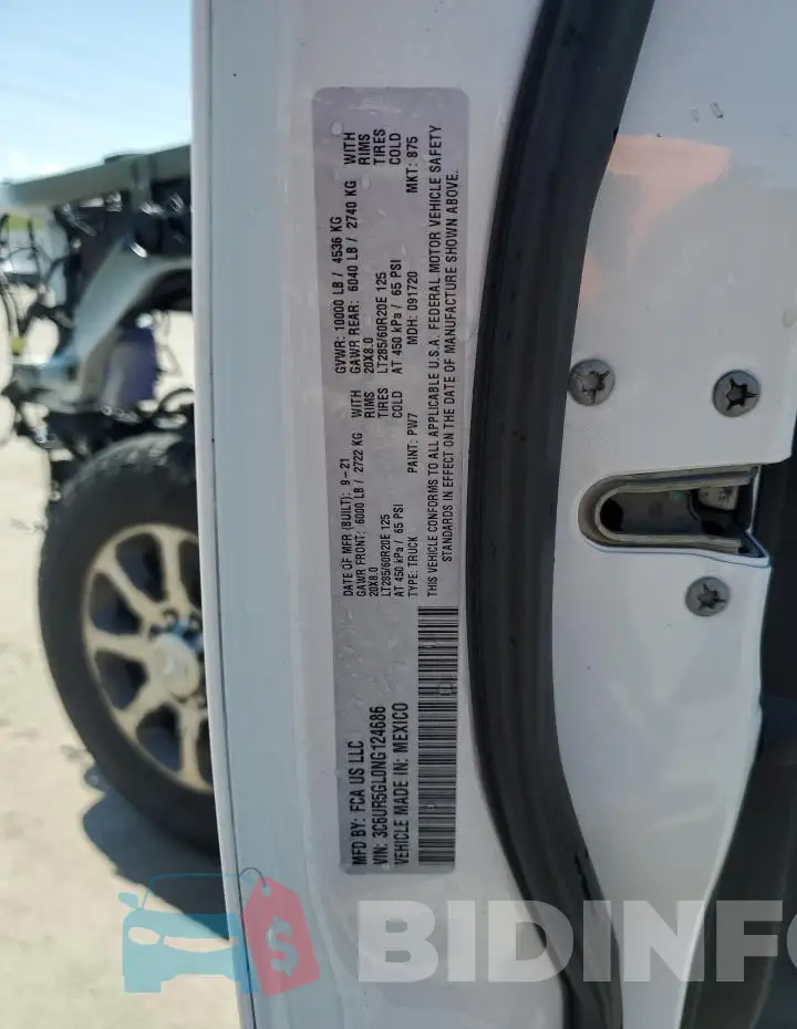 3C6UR5GL0NG124686 Photo# 13