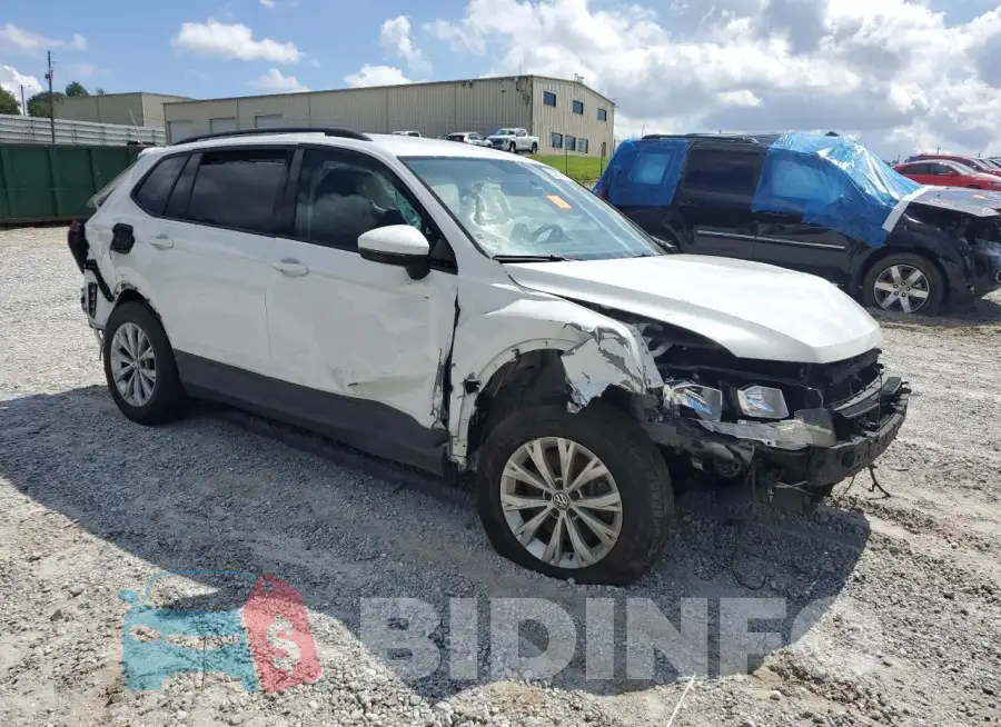 3VV1B7AX6KM185188 Photo# 4